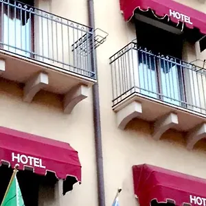 Gangi Otel